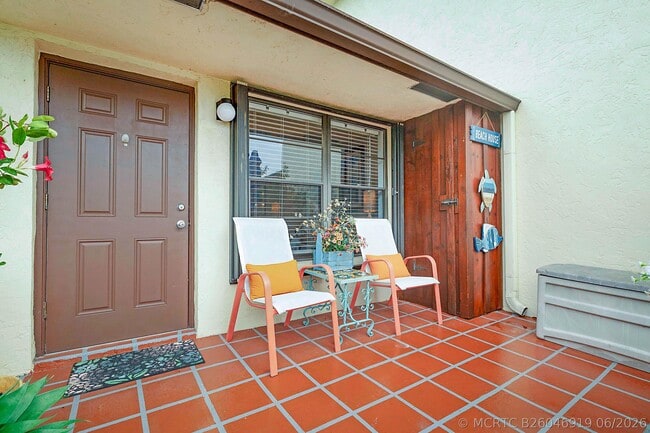 Photo - 8071 SE Villa Cir