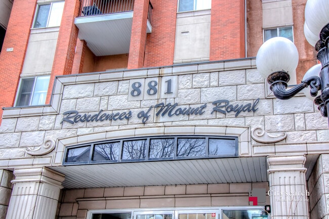 Photo - 881-215 15 Ave SW