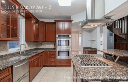 Building Photo - 3119 N Oakley Ave Unit 2 Rental