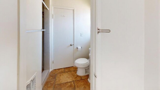 Photo - 5001 Rockford Dr Unidad 5001 Rockford