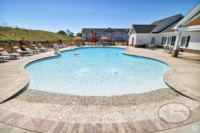 Pool - Universal at Boiling Springs Rental