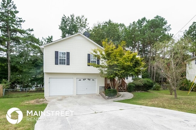 Photo - 444 River Trace Dr
