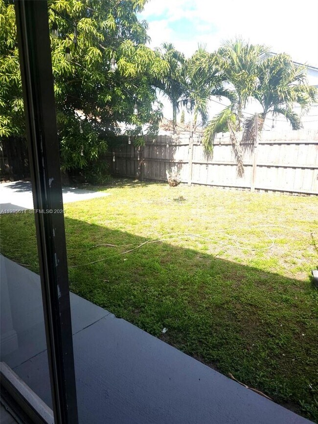 Photo - 5571 NW 188th St