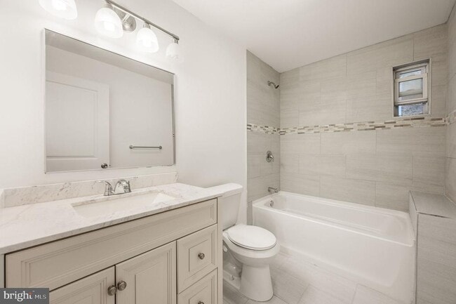 Photo - 1633 Germantown Ave