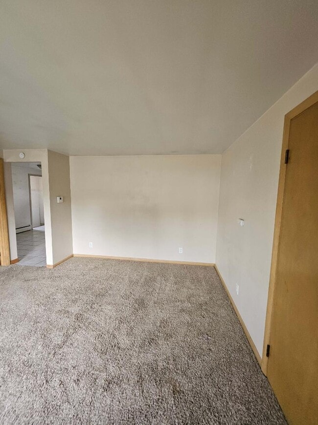 Photo - 416 W 3rd St