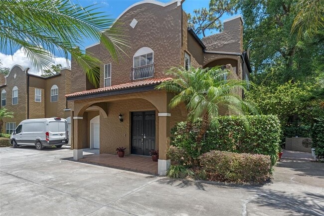 Building Photo - 2238 Hawick Ln Unit 2238