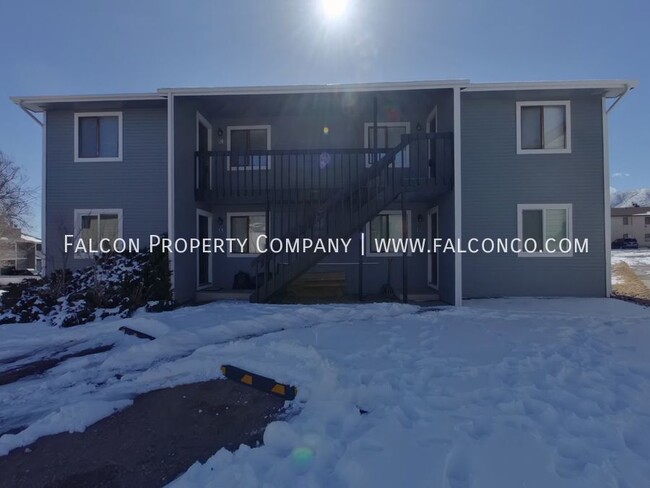 Dazzling Apartment in Oak Valley! - Availa... - Dazzling Apartment in Oak Valley! - Availa... Unit C