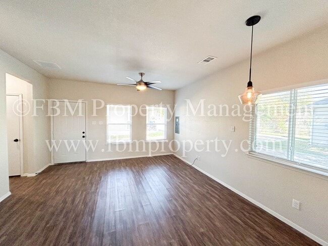 Photo - 818 Rose St Unit B