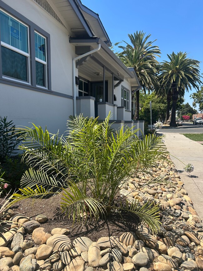 Photo - 1845 N Center St