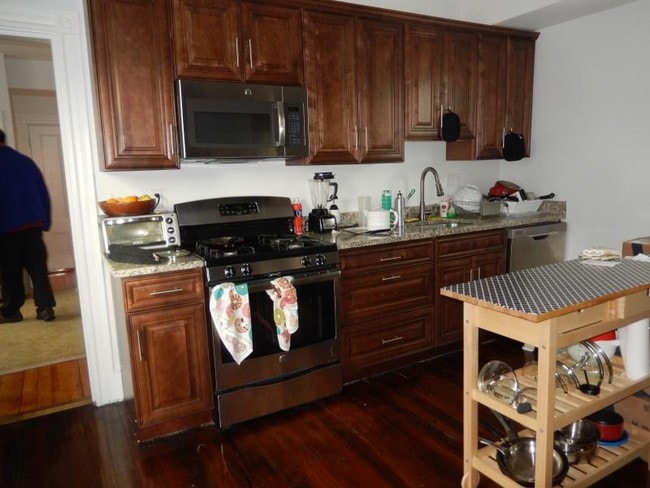 Photo - 40 Custer St