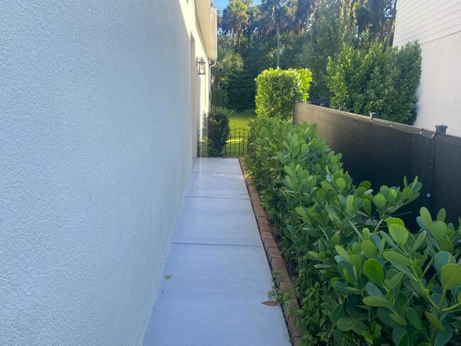 Photo - 9433 Ligorio Wy