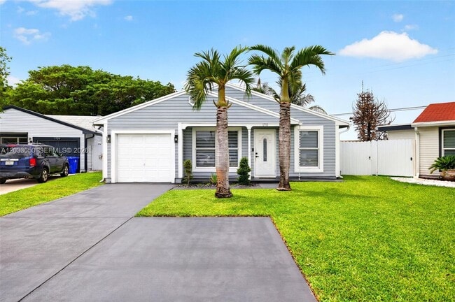 Building Photo - 1710 SW 83rd Terrace