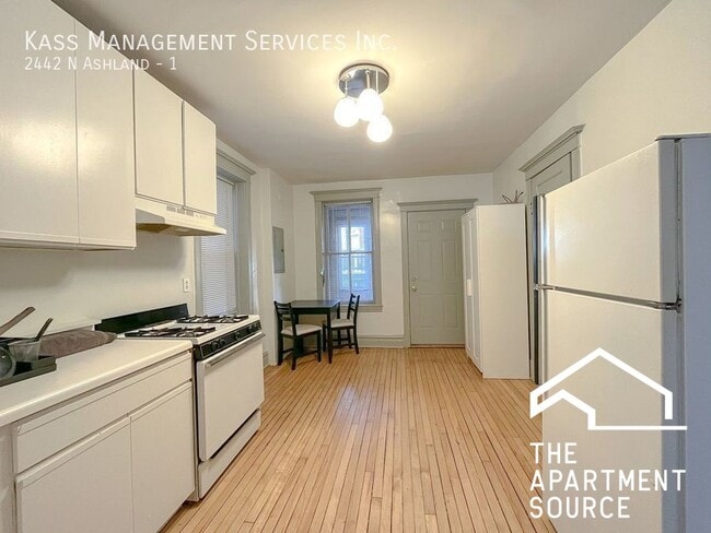 Photo - 2442 N Ashland Ave Unit 2