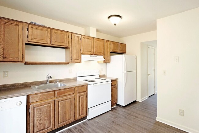 Photo - Move-in Ready/Pet-Friendly Briarwood Duplex