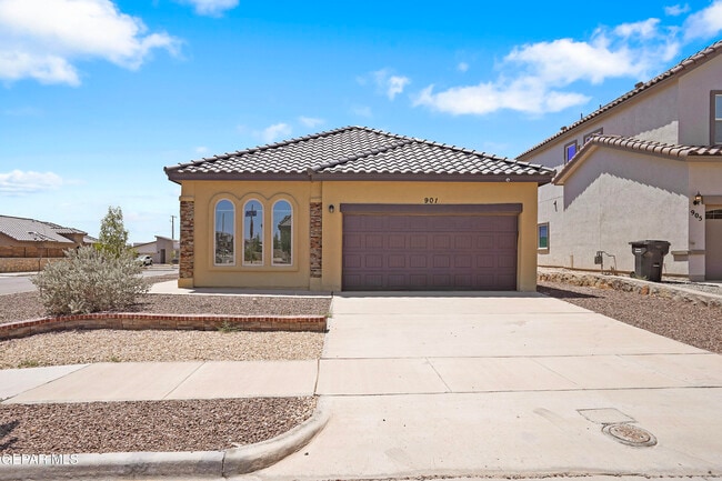 Building Photo - 901 Betton Pl Rental