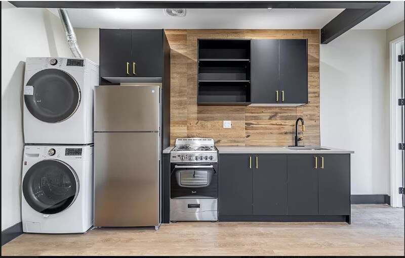 Photo - 1667 Brooklyn Ave Unit 2B