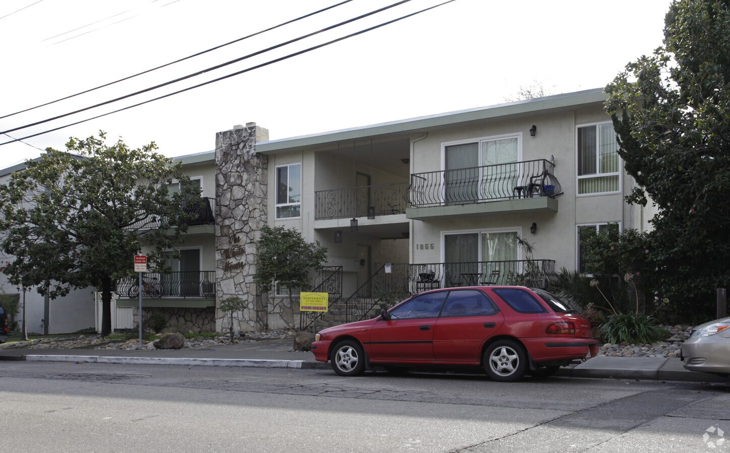 The Whitehouse Apartments - The Whitehouse Apartments