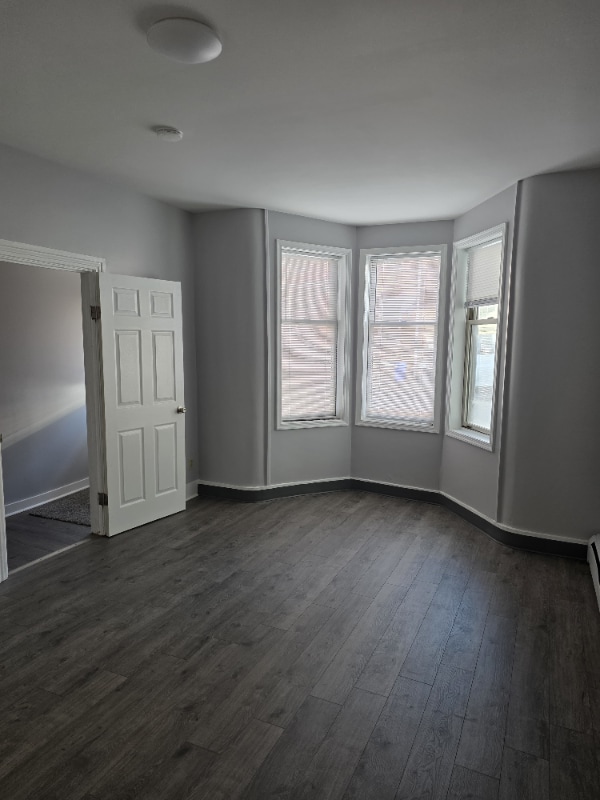 Photo - 32 N Earl St