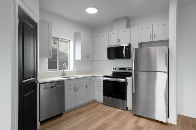 Photo - Riddell Apartments