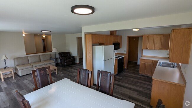 Building Photo - 517 Main Place Unit A Rental
