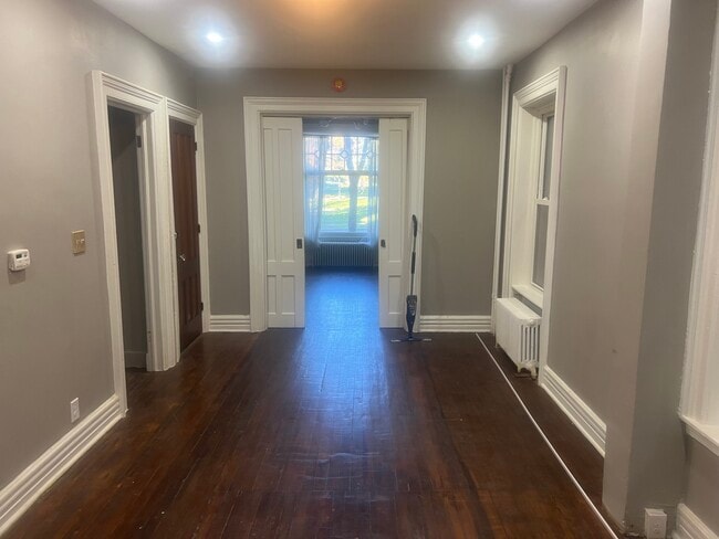 Building Photo - 520 Madison Ave Unit 1