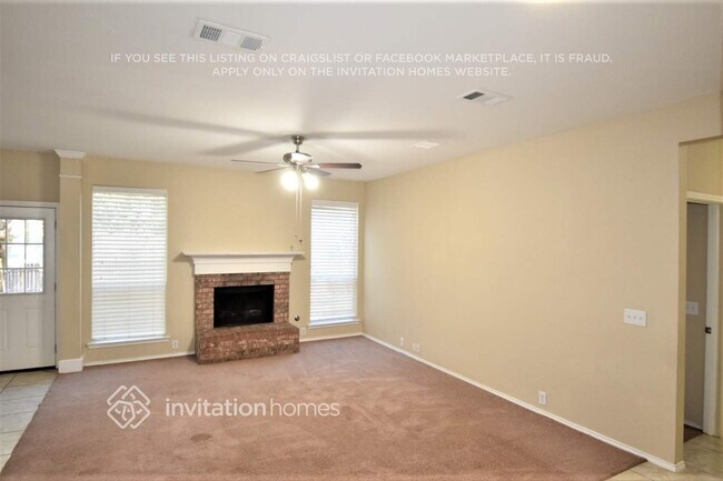 Photo - 10113 Pear St