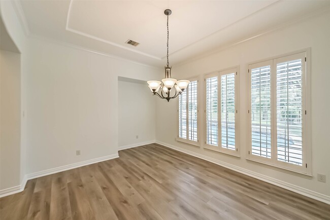 Photo - 1202 Maroon Ln