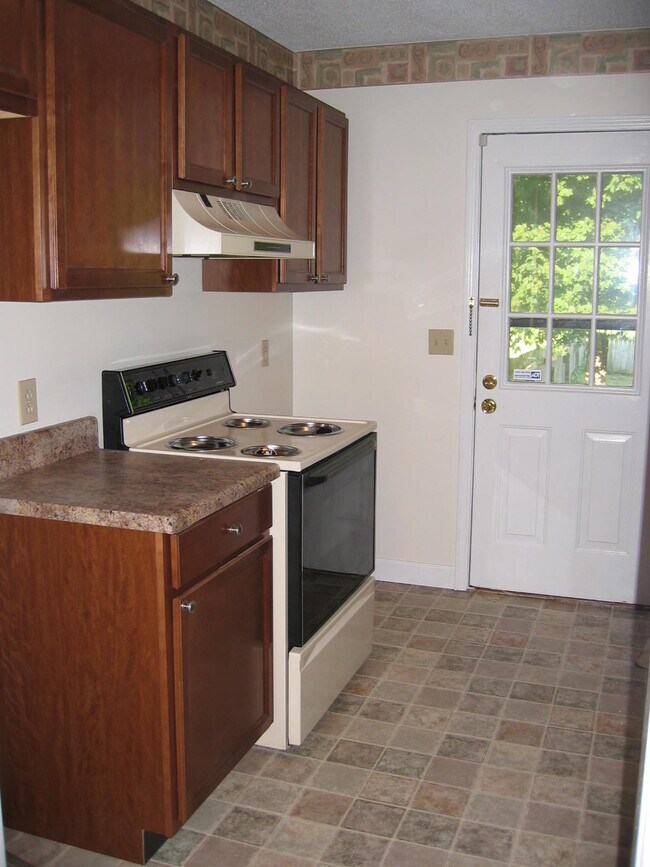 Photo - 2576 Oak Hill Dr