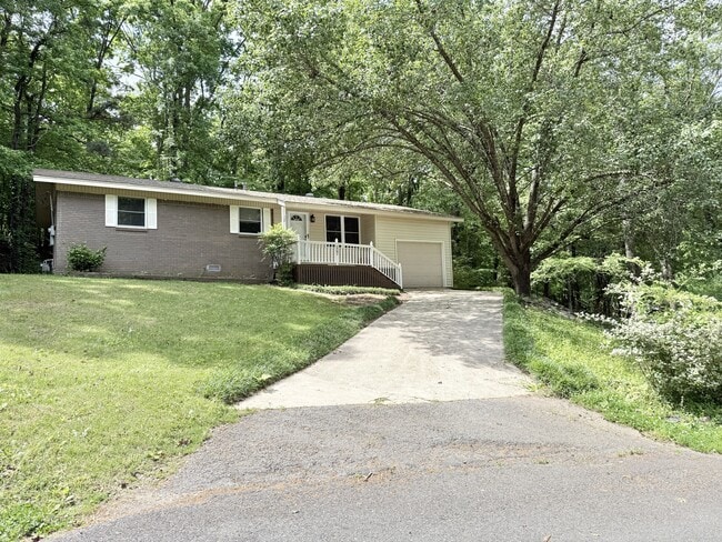 Photo - 207 Casalinda Cir