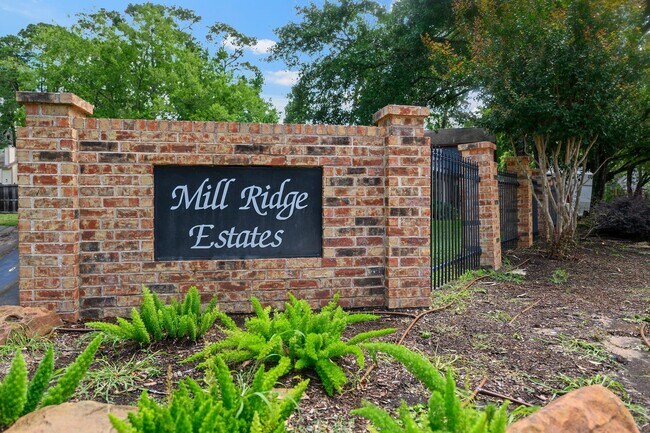 Photo - 10331 Millridge N Dr