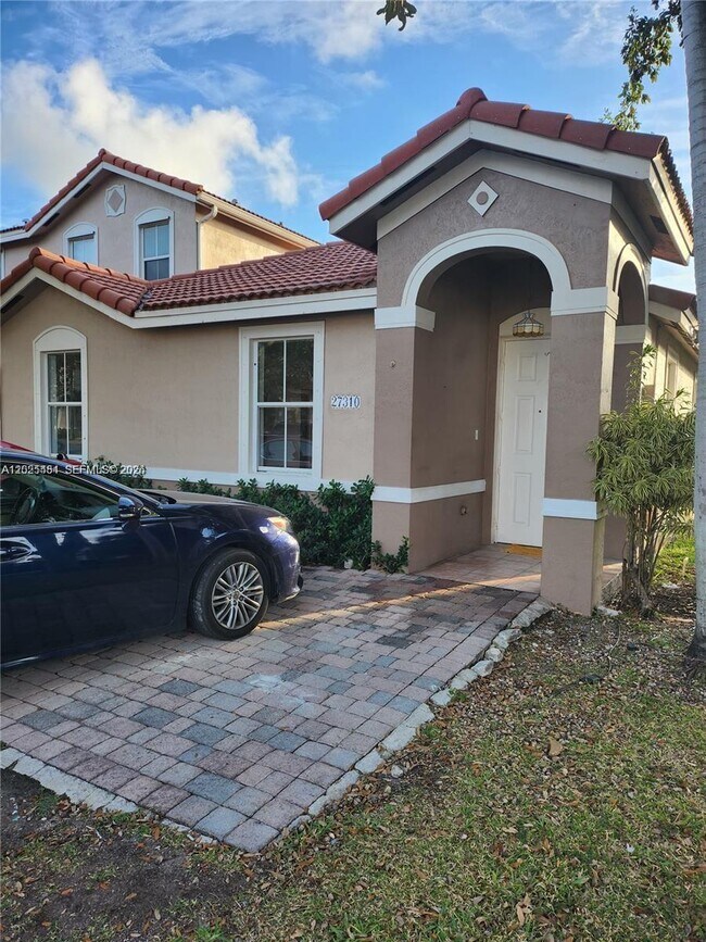 Photo - 27310 SW 138th Ct Unit 27310