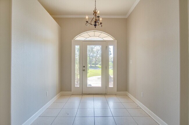 Photo - Spacious Pace Home with Office, Fireplace ...
