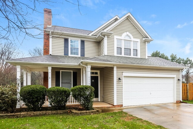 Photo - 4110 Woodbury Terrace NW