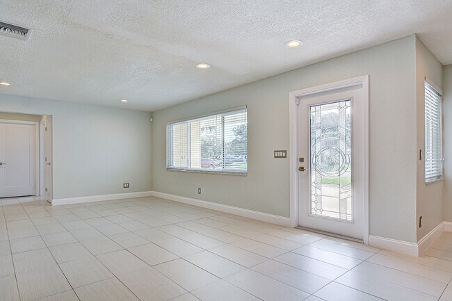 Photo - 2645 63rd Ave S