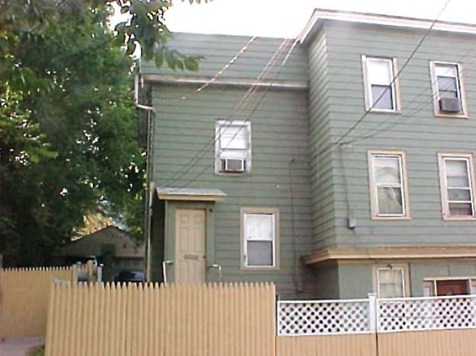 Photo - 86-90 Adeline St