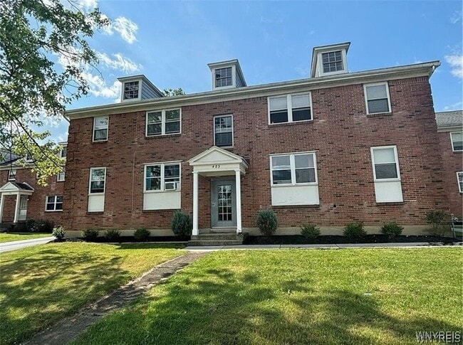 Building Photo - 465 Wehrle Dr Rental
