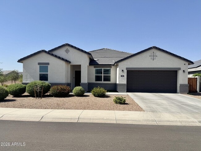 Building Photo - 1090 W Beacon Dr