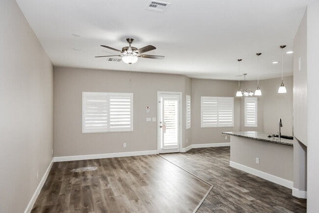 Photo - 5085 Wild Creek Falls Way