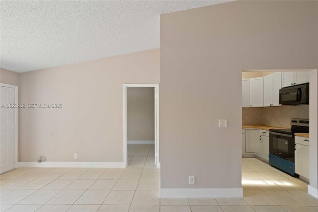 3633 NW 99th Terrace