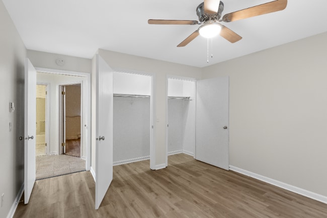 Photo - 4 Horizon View Dr W