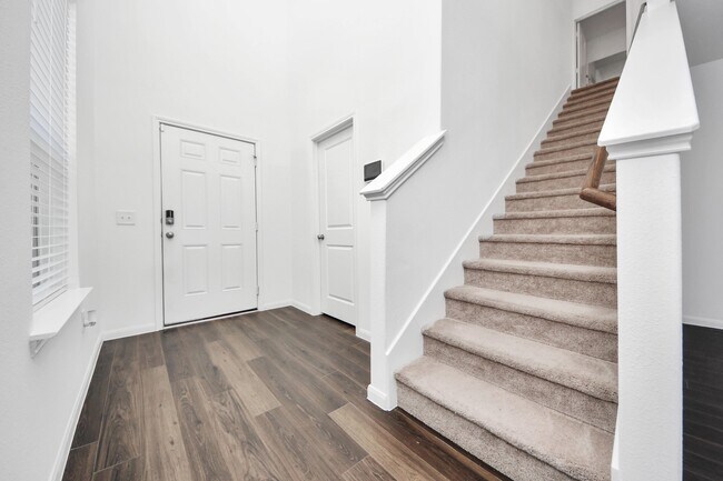 Photo - 25927 Chicory Dr