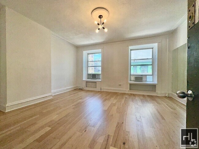 Building Photo - One bedroom plus office East 64th street Unit 4 Rental