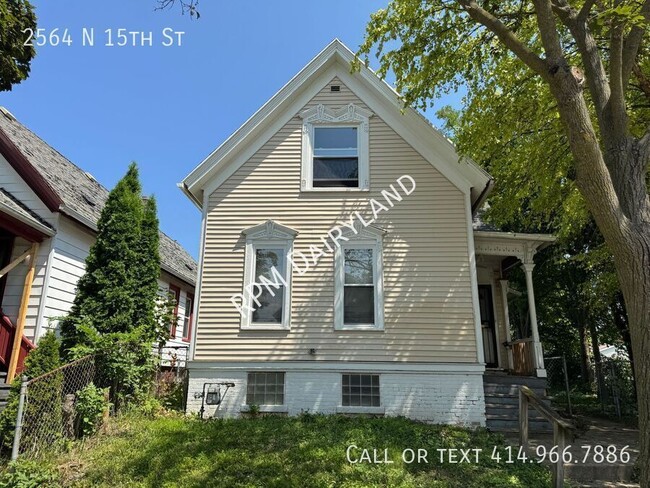 Building Photo - 2564 N 15th St Rental