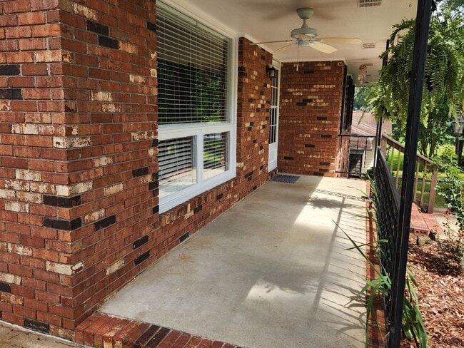 Photo - 3 Bedroom 2 Bath home in North Columbus