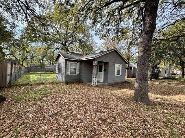 Photo - 5605 Thomas Ln