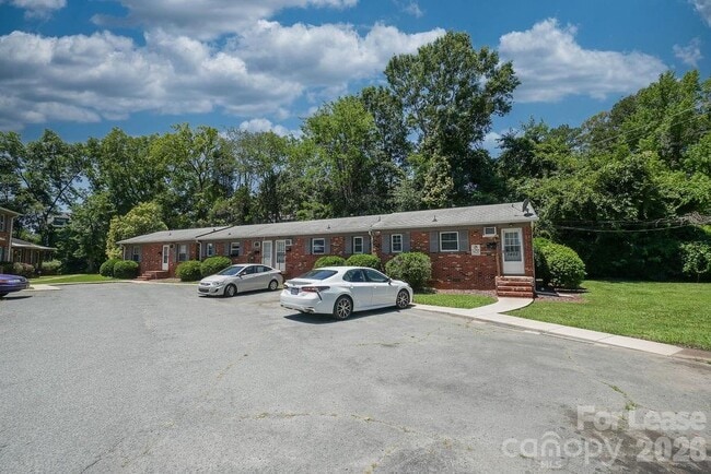 3404 Craig Ave