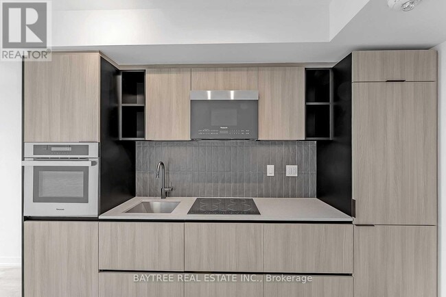 Photo - 2 Augusta Ave Unit 808