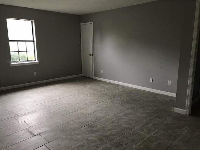 Photo - 3152 Dove Ct Unit A