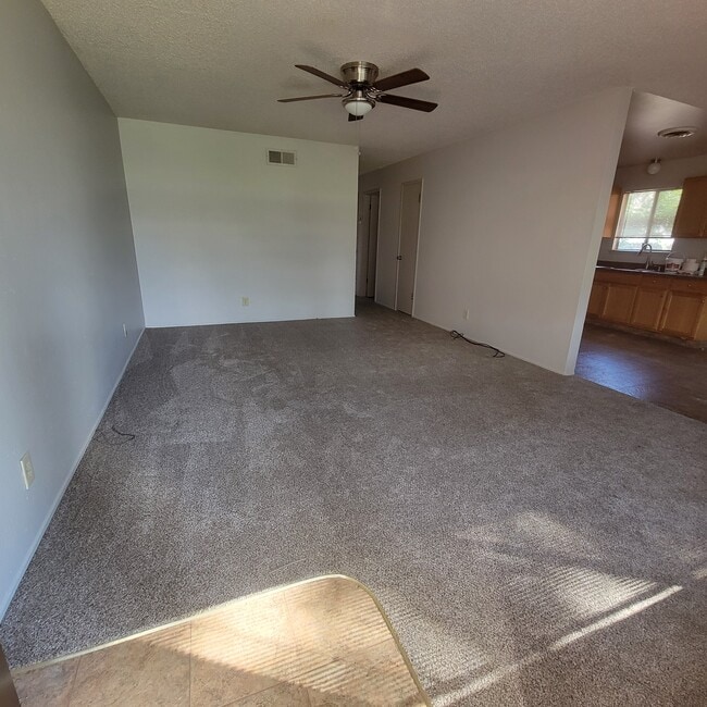 Photo - 1288 Warner St Unidad A