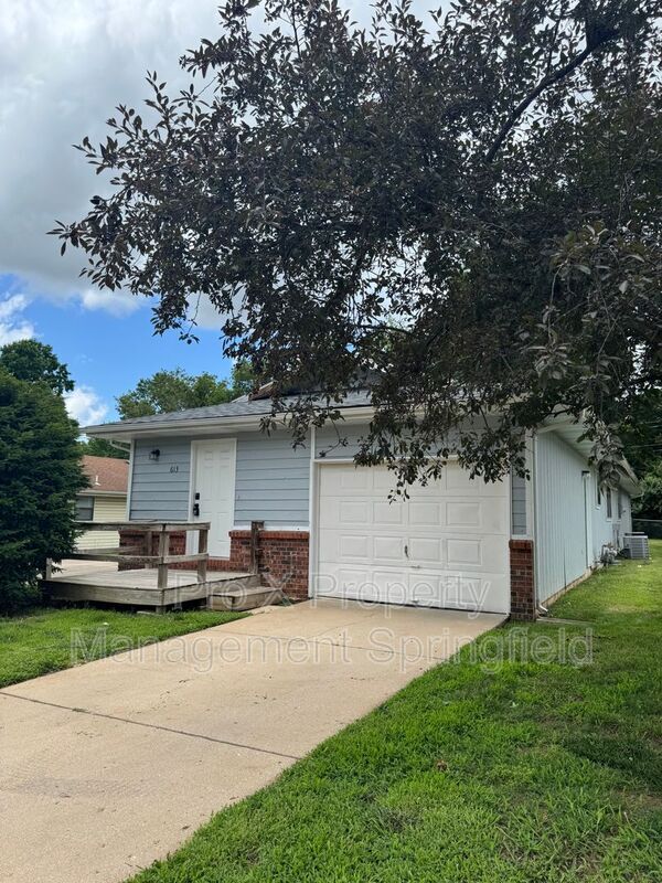 Photo - 613 W Edgewood St Condo